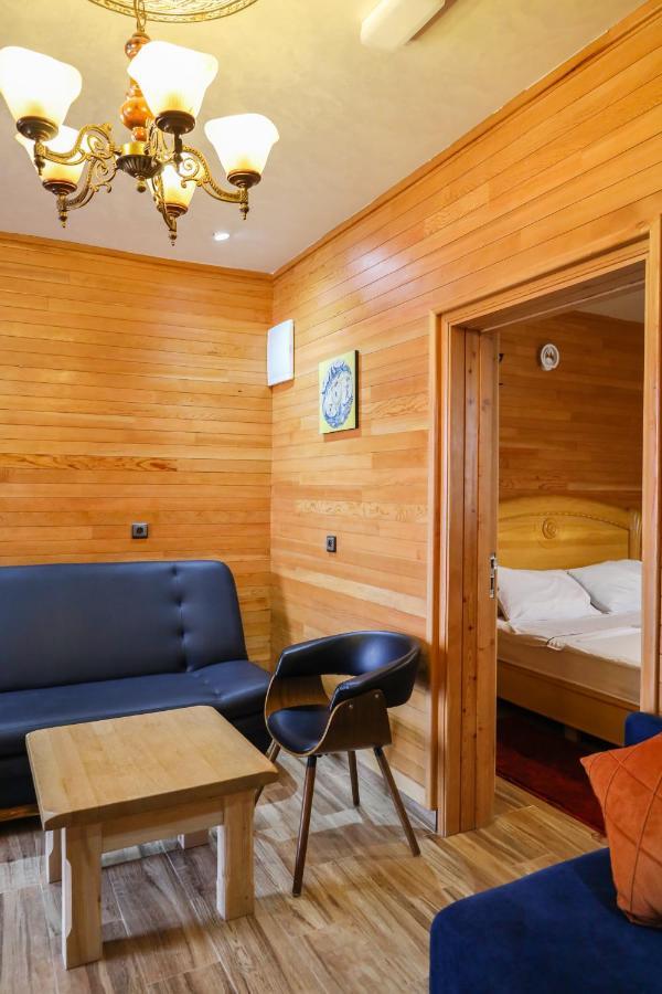 Hotel Les Truites Imouzzer du Kandar Exterior photo
